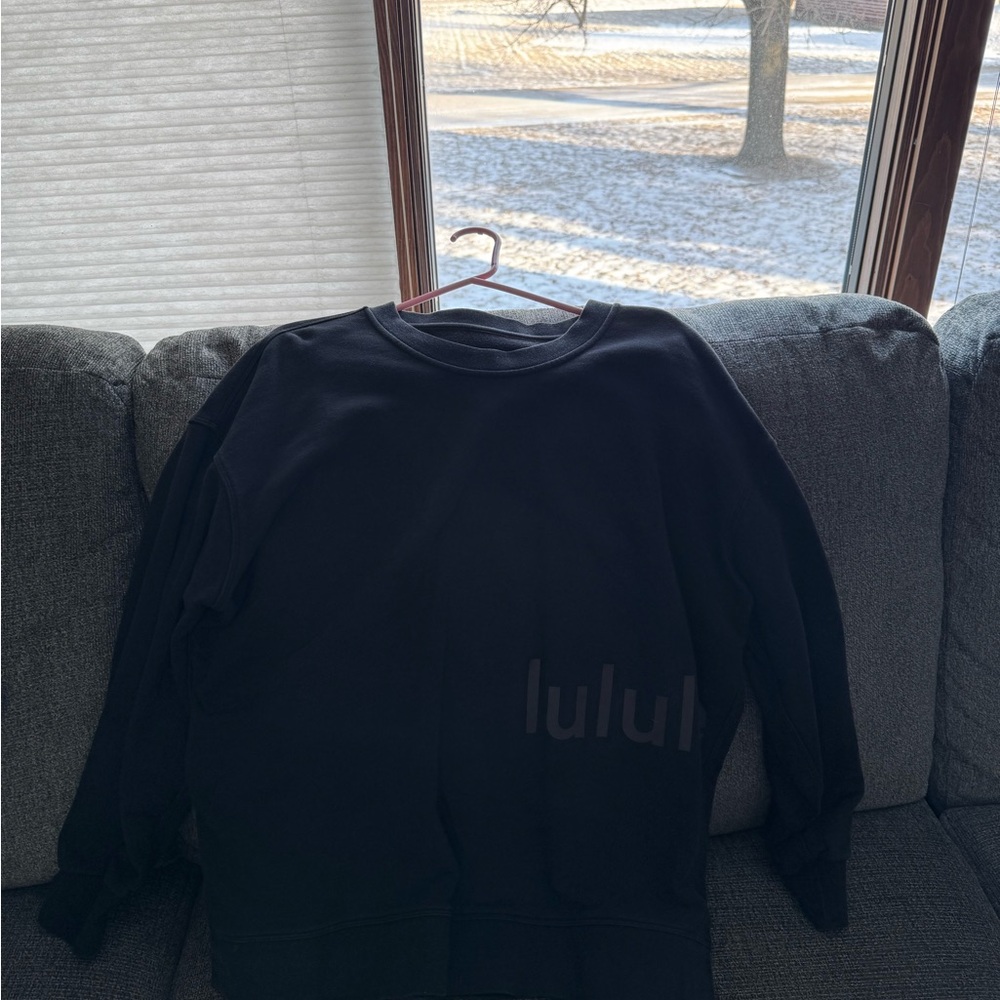lululemon athletica Women’s Crewneck Black Sweatshirt